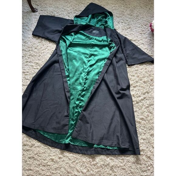 FINNEAS & CO Alivan's Majestic School Robe Mens M Black Green Hooded Cloak Lined - Picture 6 of 11